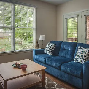  Apartment Studio And 1br Apts By Frontdesk